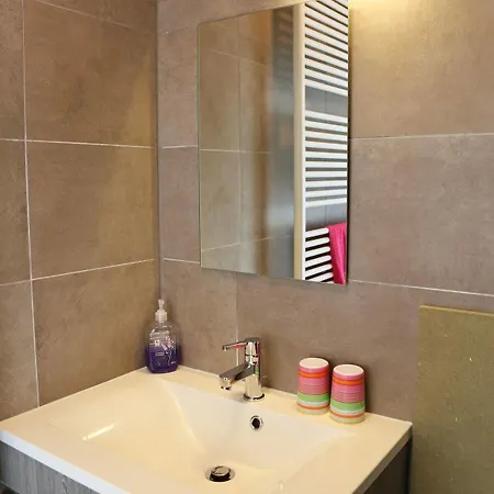Logies Ternier Bed & Breakfast 2*